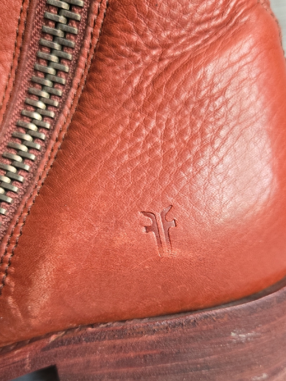 FRYE Brown Ankle Boots, Womems Size 8.5 - Picture 3 of 11